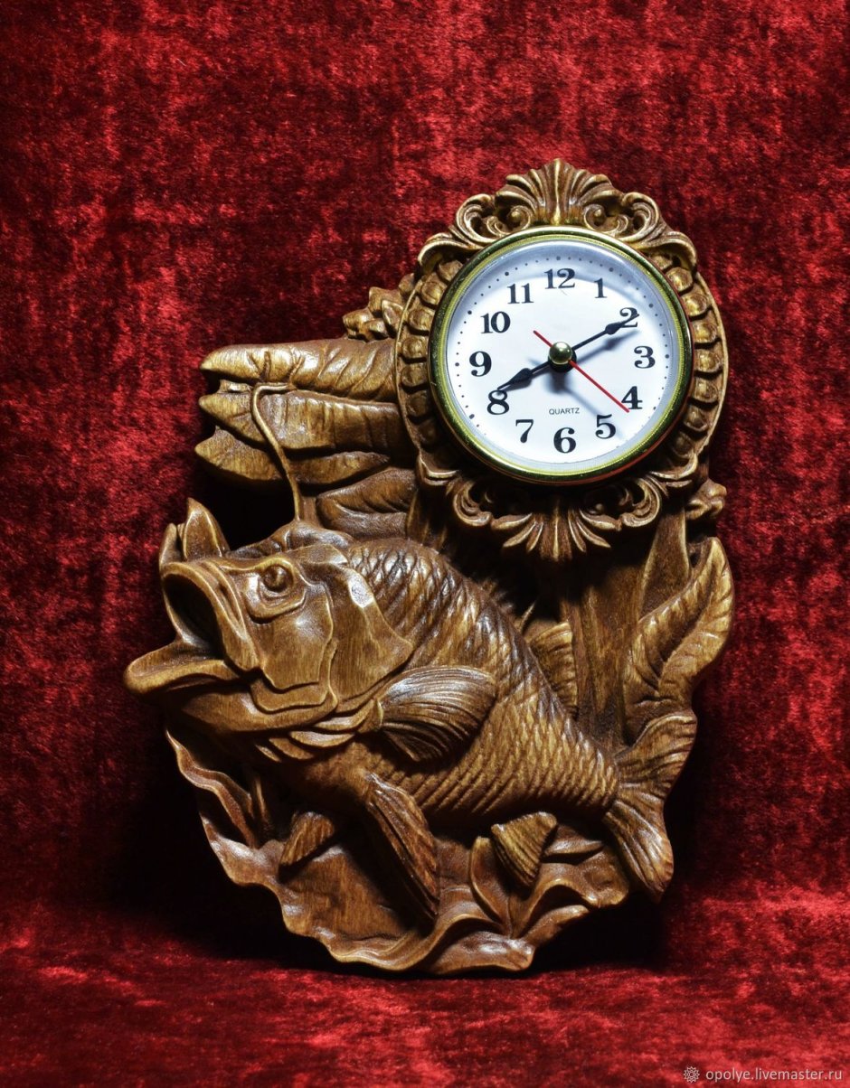 Резьба по дереву часы