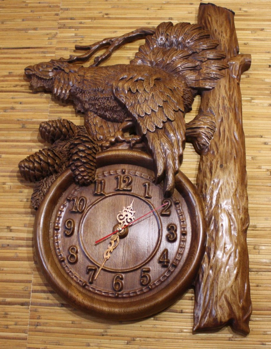 Резьба по дереву часы настенные