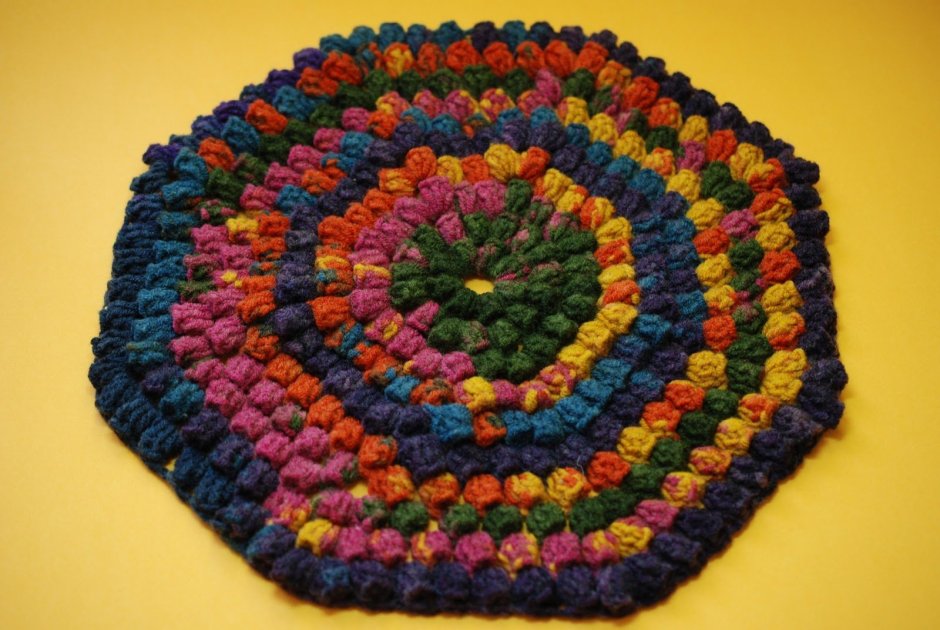 Вязаные крючком коврики фрукты