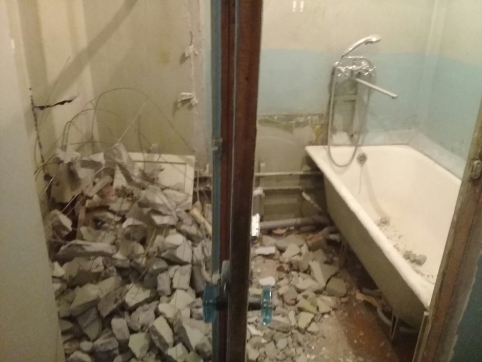 Соединить ванную с туалетом