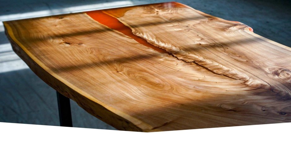 Стол из мебельного щита