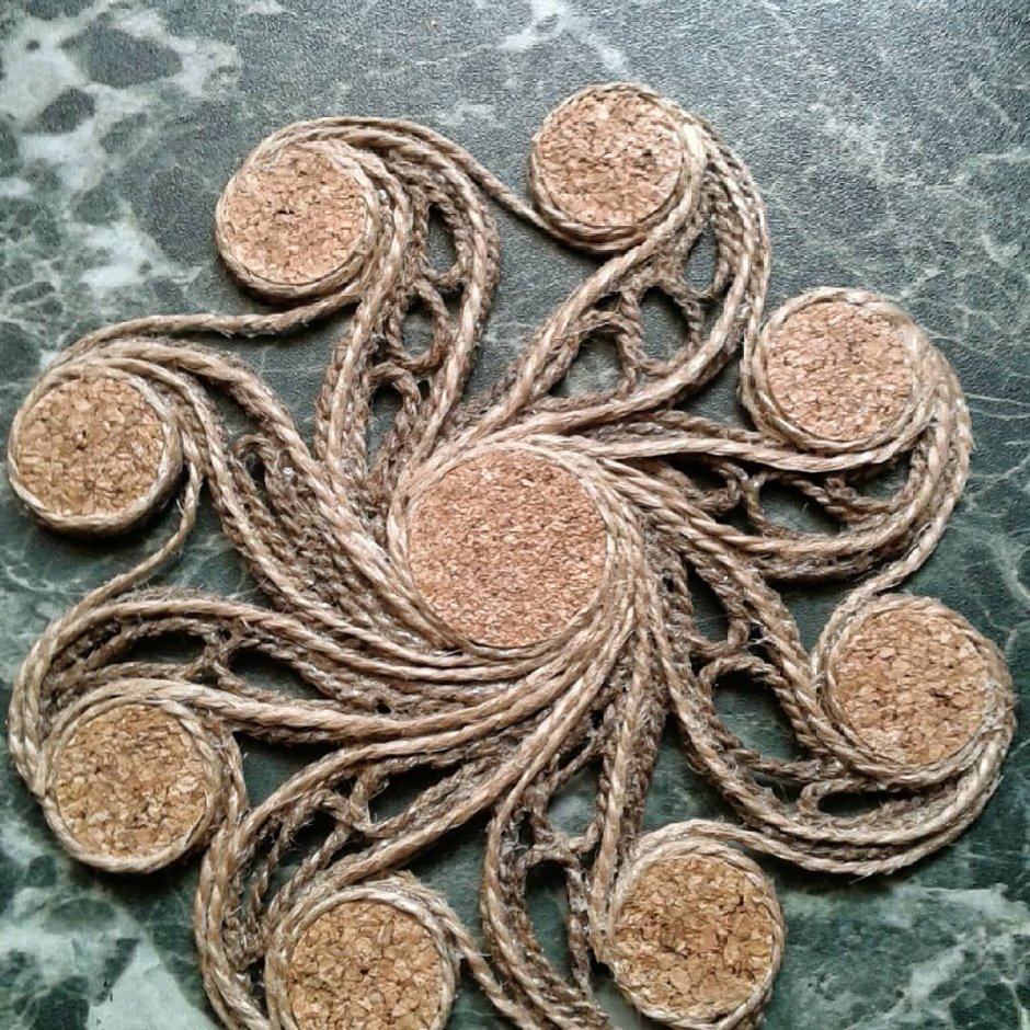 Плетеная шкатулка из джута