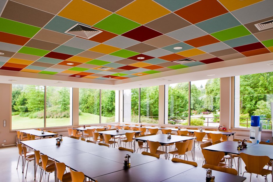 Потолок Армстронг цветной