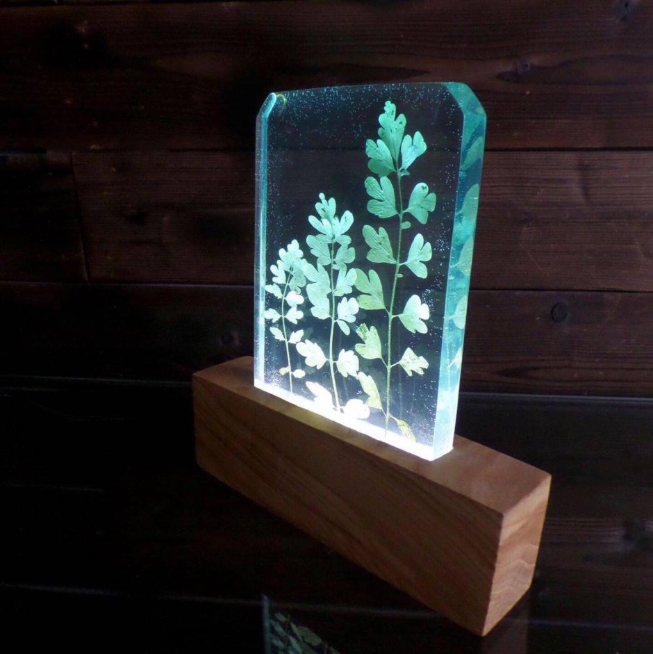 Светильник из эпоксидной смолы