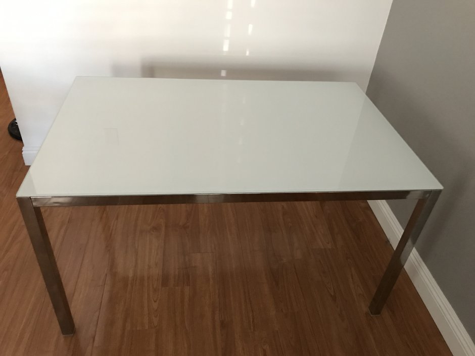 Ikea обеденный стол ТОРСБИ стеклянный