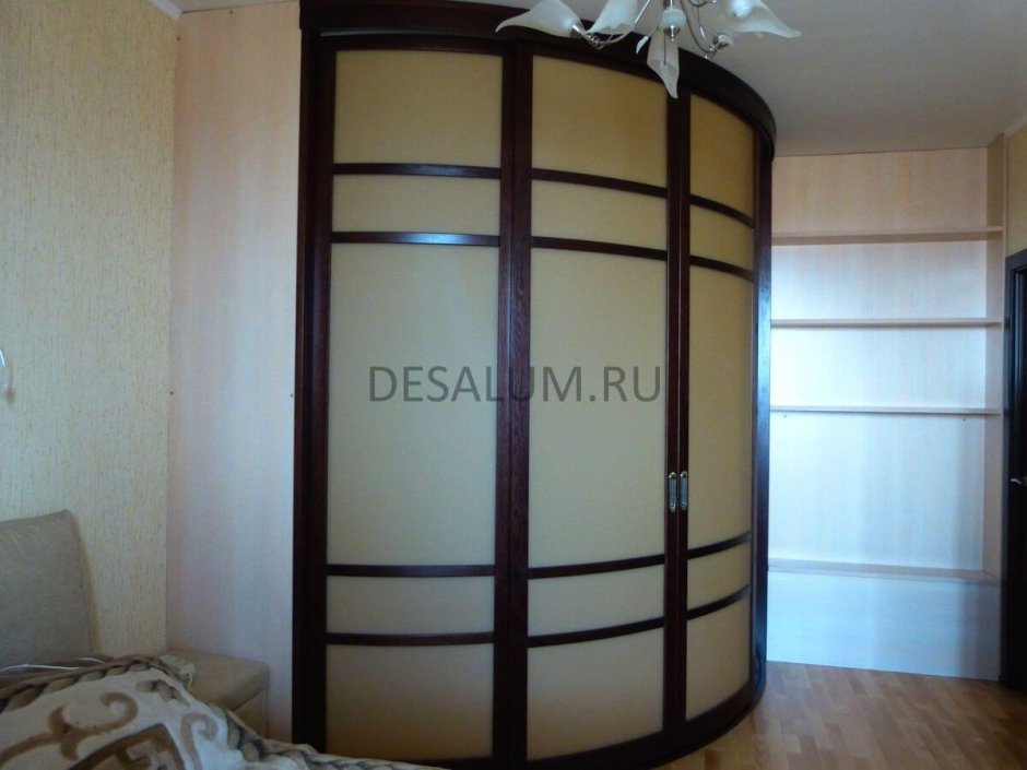 Радиусные перегородки раздвижные Capitol