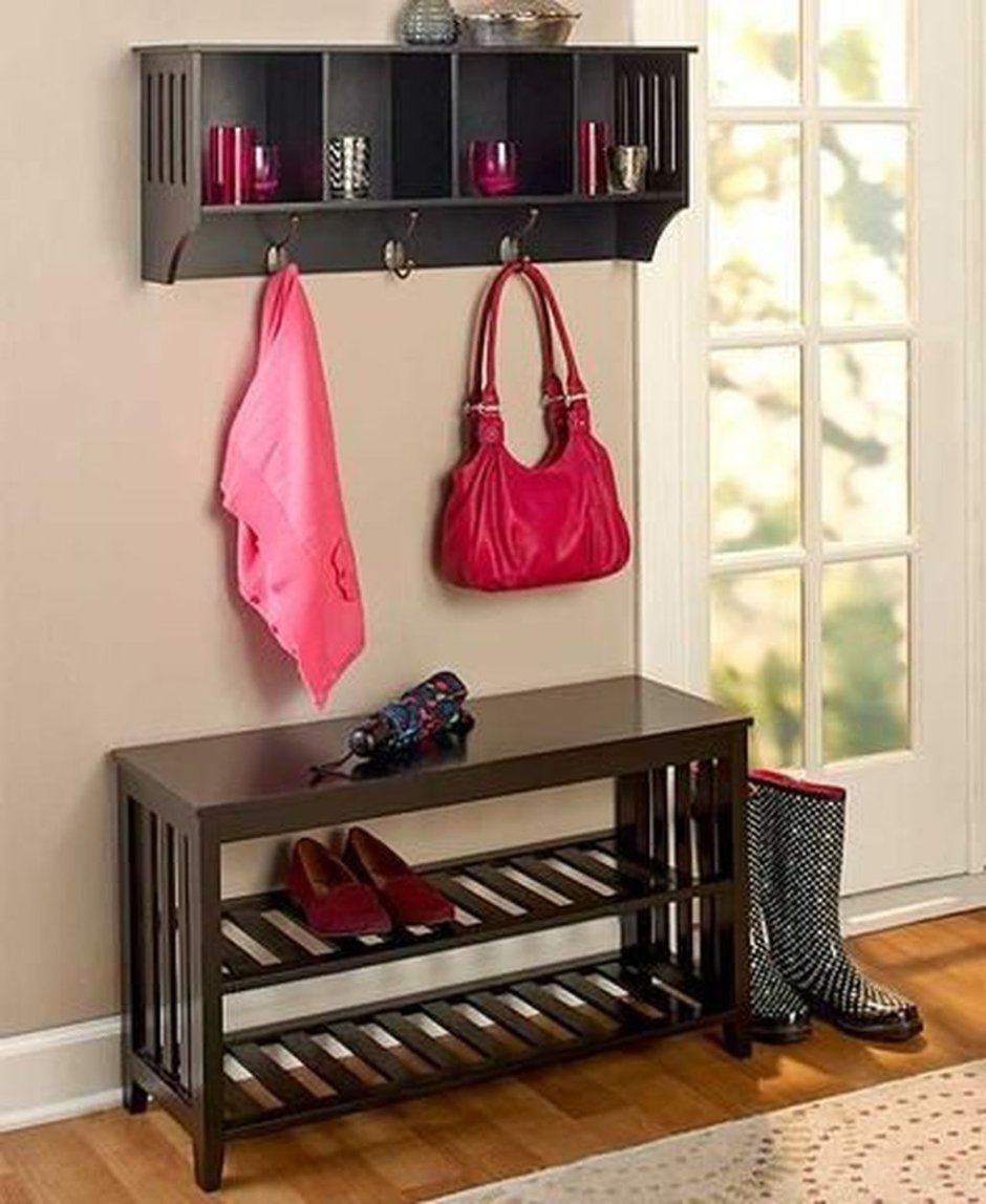 Полочка с крючками в прихожую