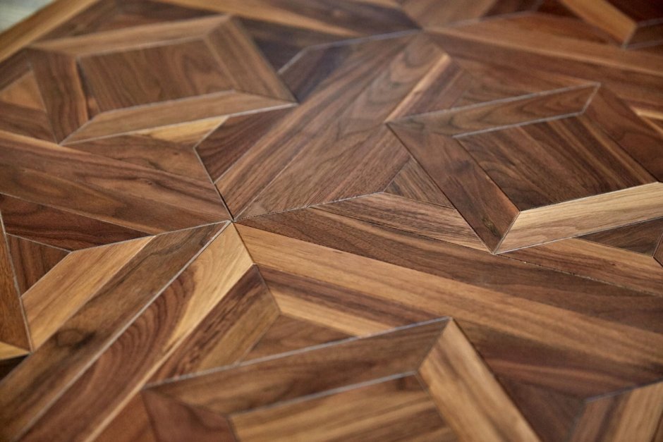 Плитка с геометрическим орнаментом