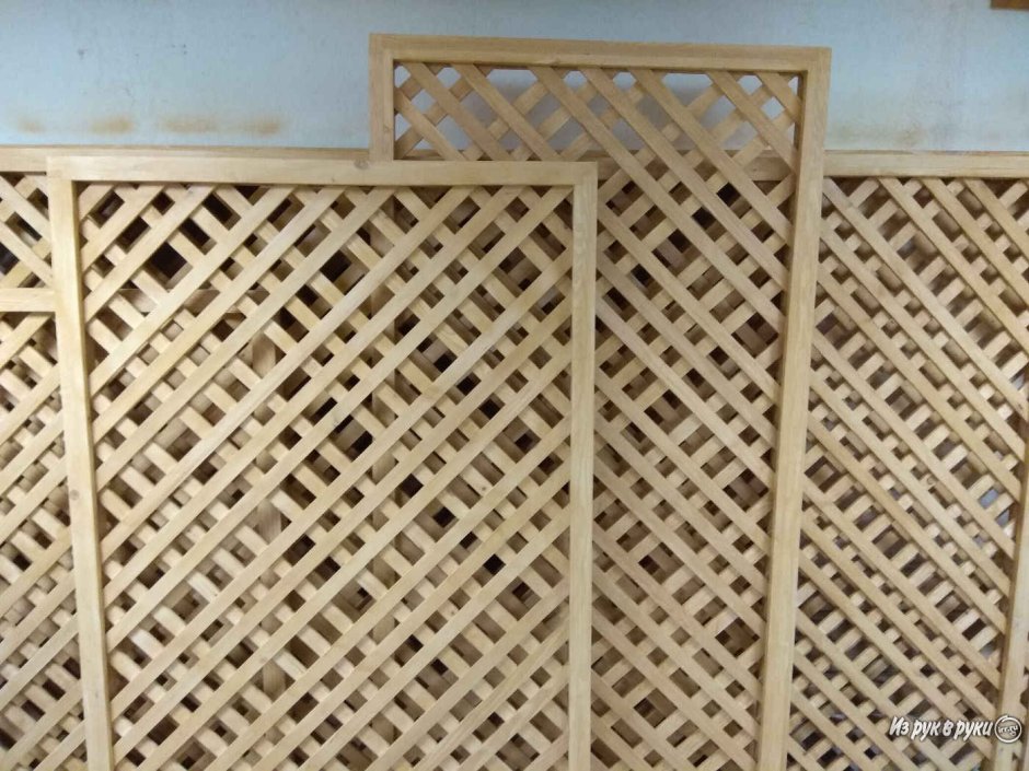 Решетка на батарею декоративная из дерева