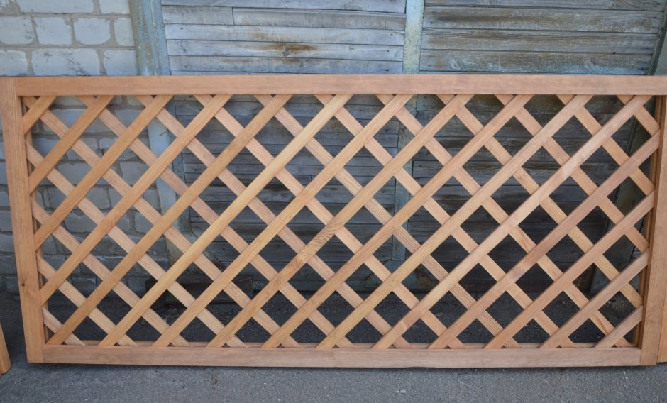 Решетка деревянная RLW 300_4200