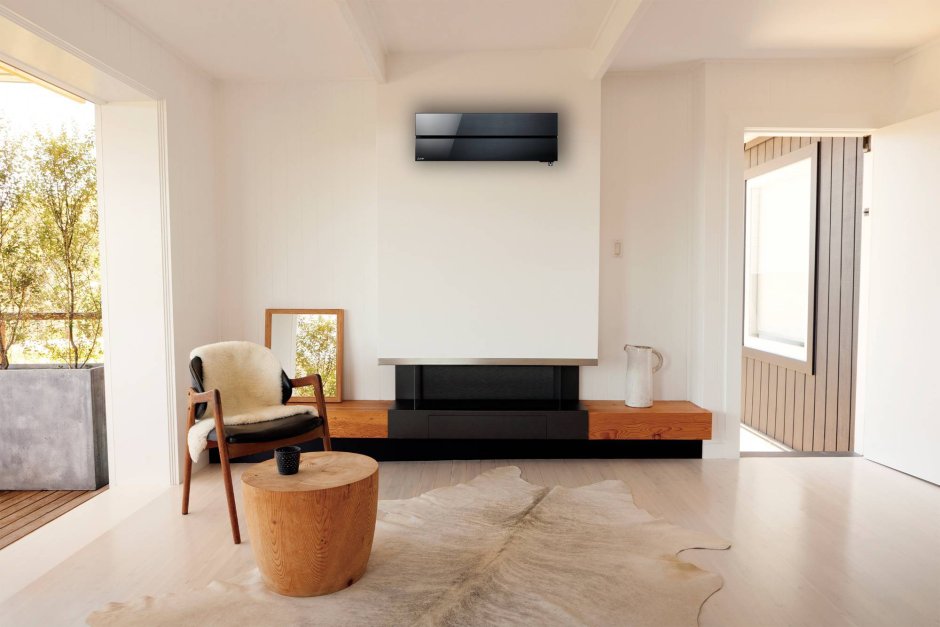 Настенный кондиционер в интерьере