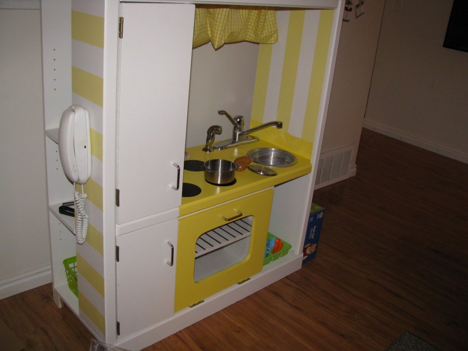 Кухня для детей своими руками из старой мебели