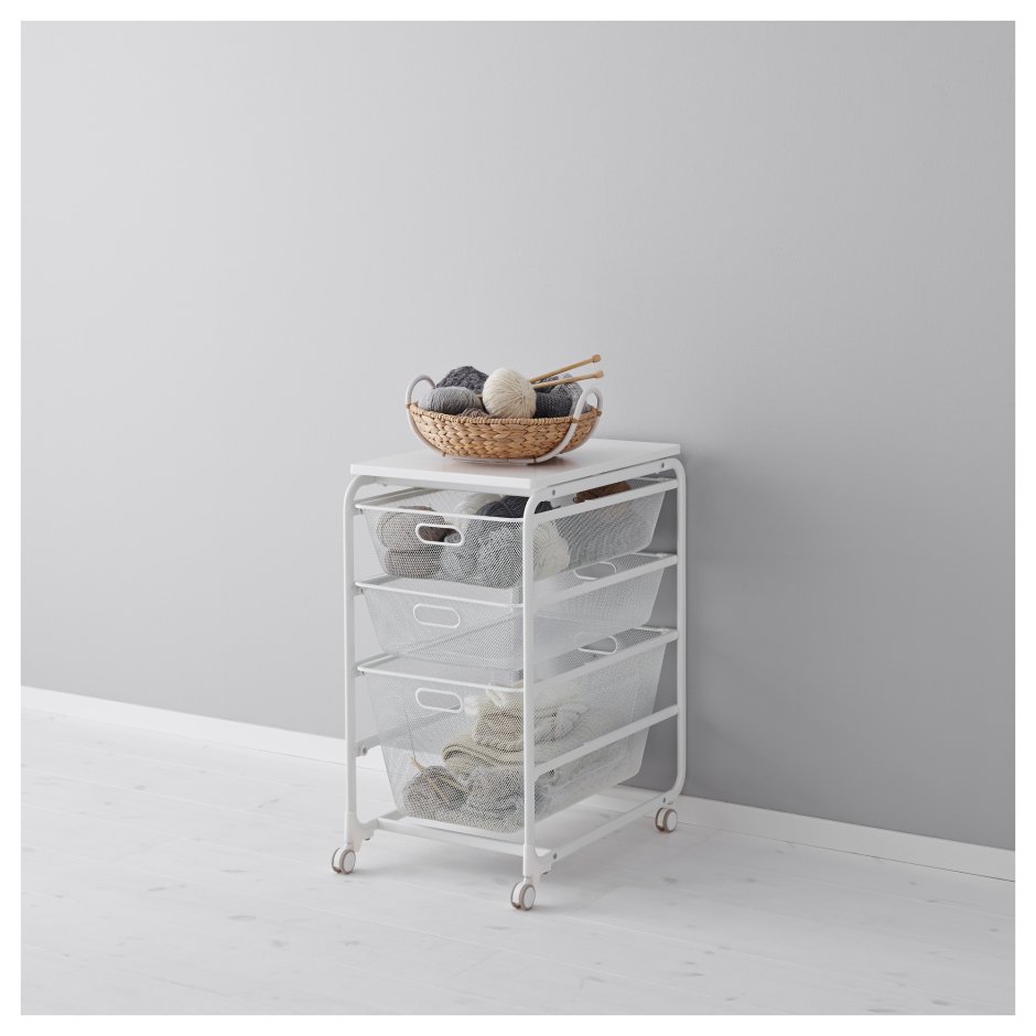 Стеллаж с ящиками на колесах