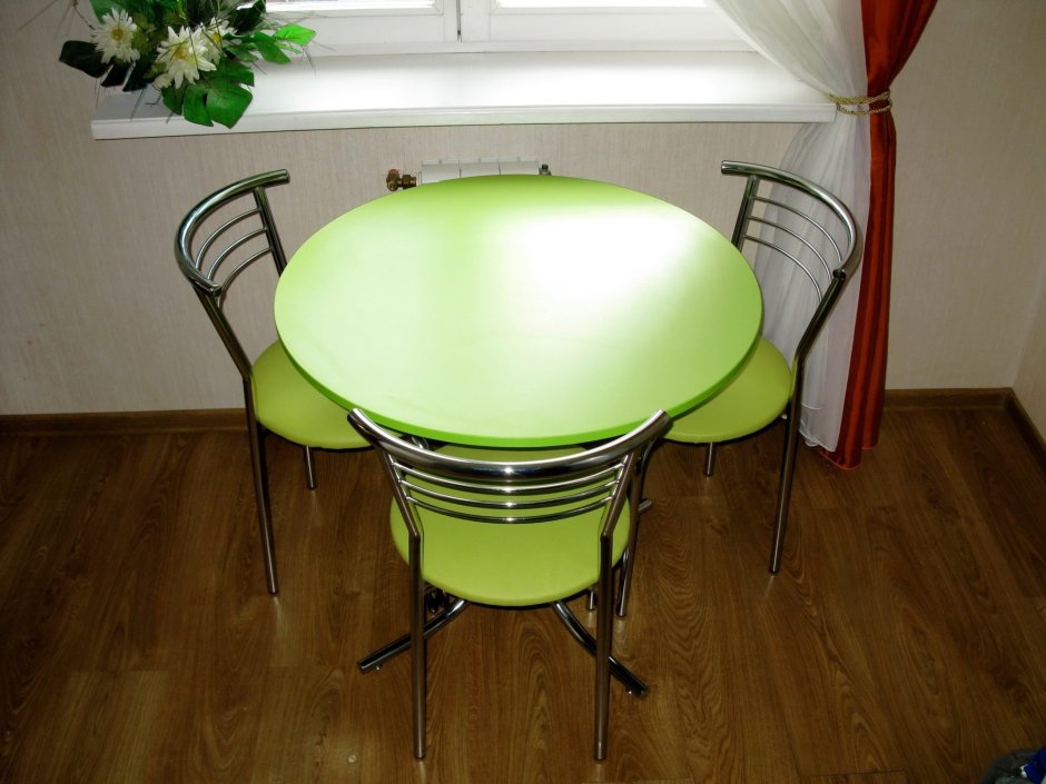 Стол круглый обеденный для кухни икеа