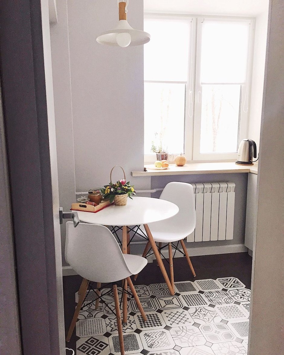 Стол на кухню в хрущевку