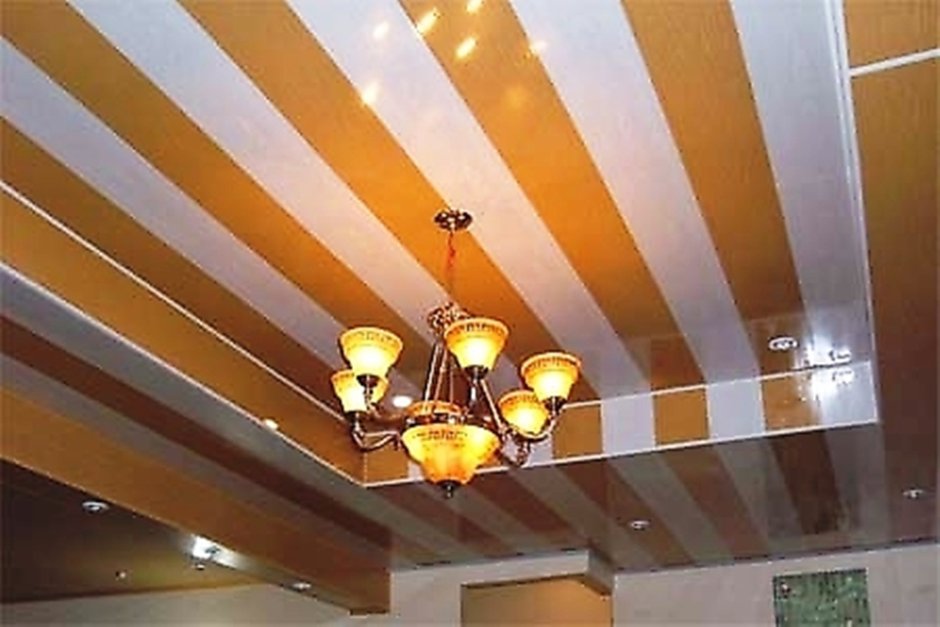 Декоративный потолок