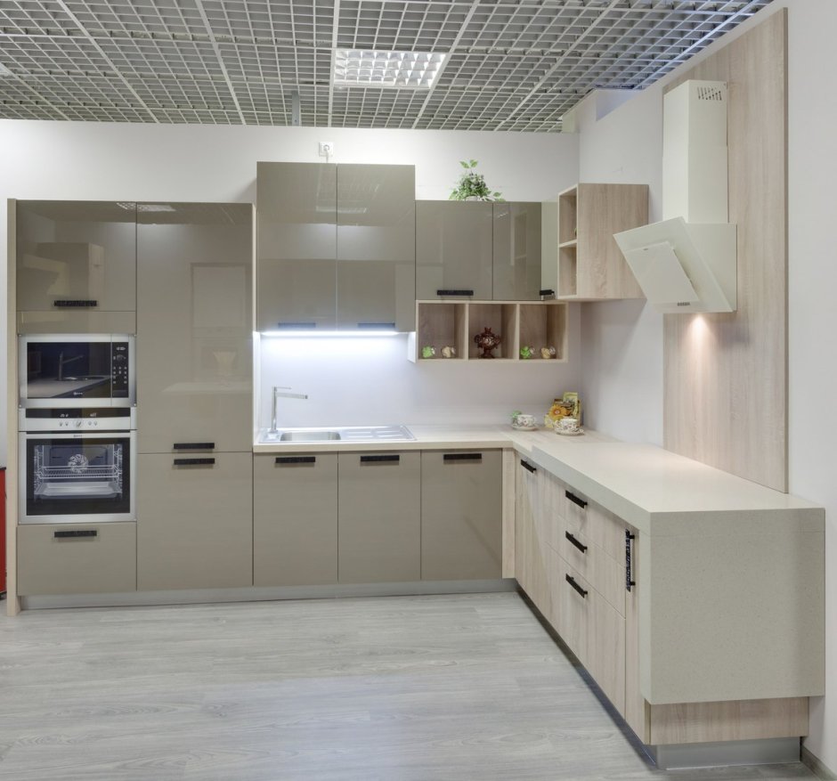 Айс Леруа Мерлен