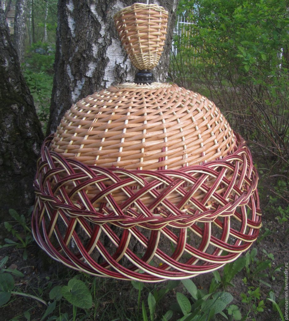 Плетеные люстры из лозы