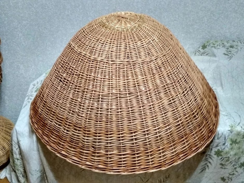 Плетеные светильники из лозы