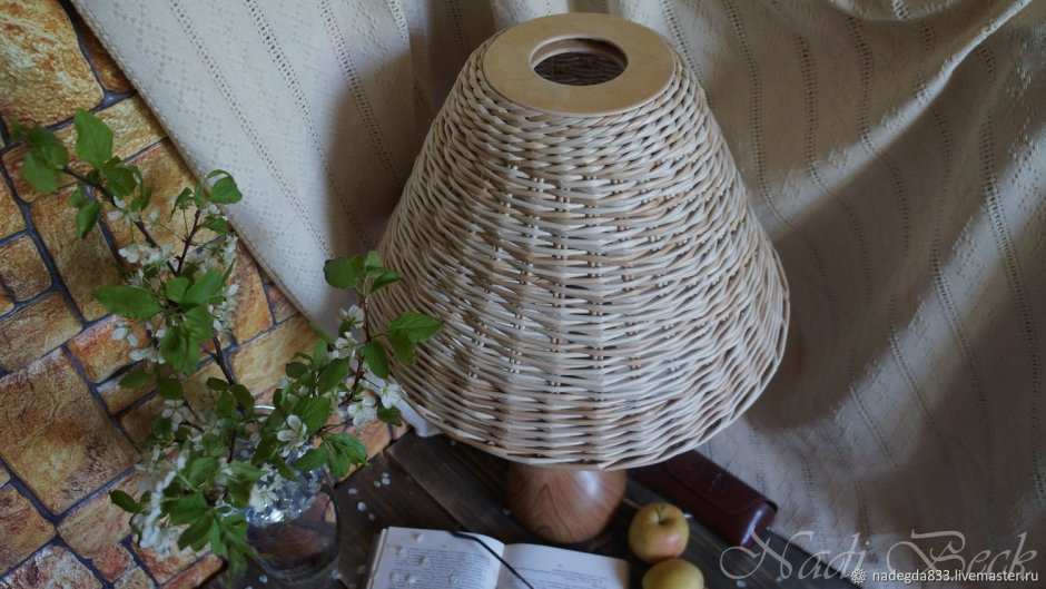 Плетеная люстра