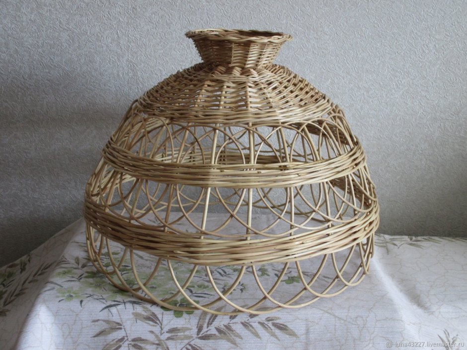 Плетеный абажур