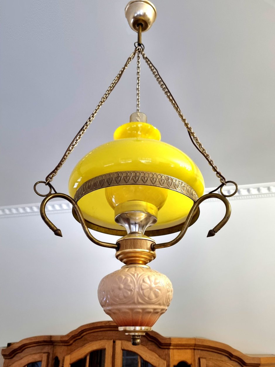 Люстра Югославия