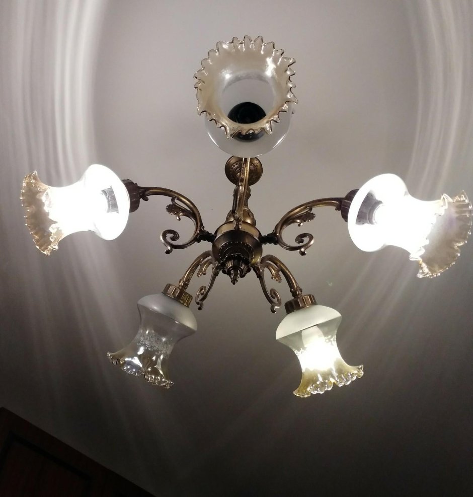 Люстра бронза Югославия