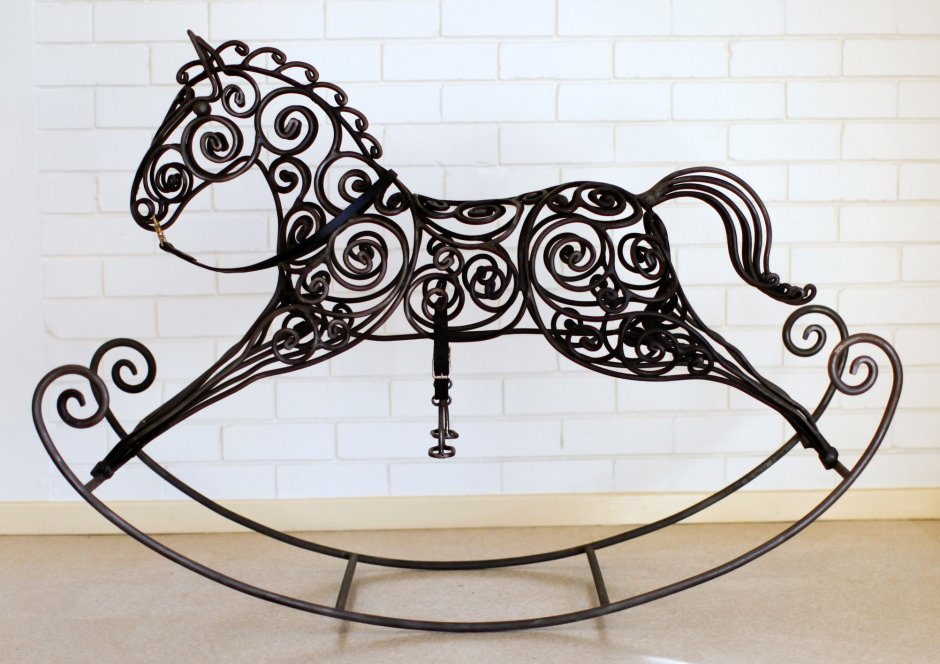 Настенный декор из проволоки