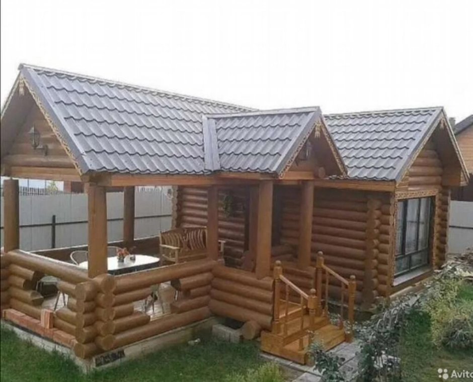 Перила из оцилиндрованного бревна