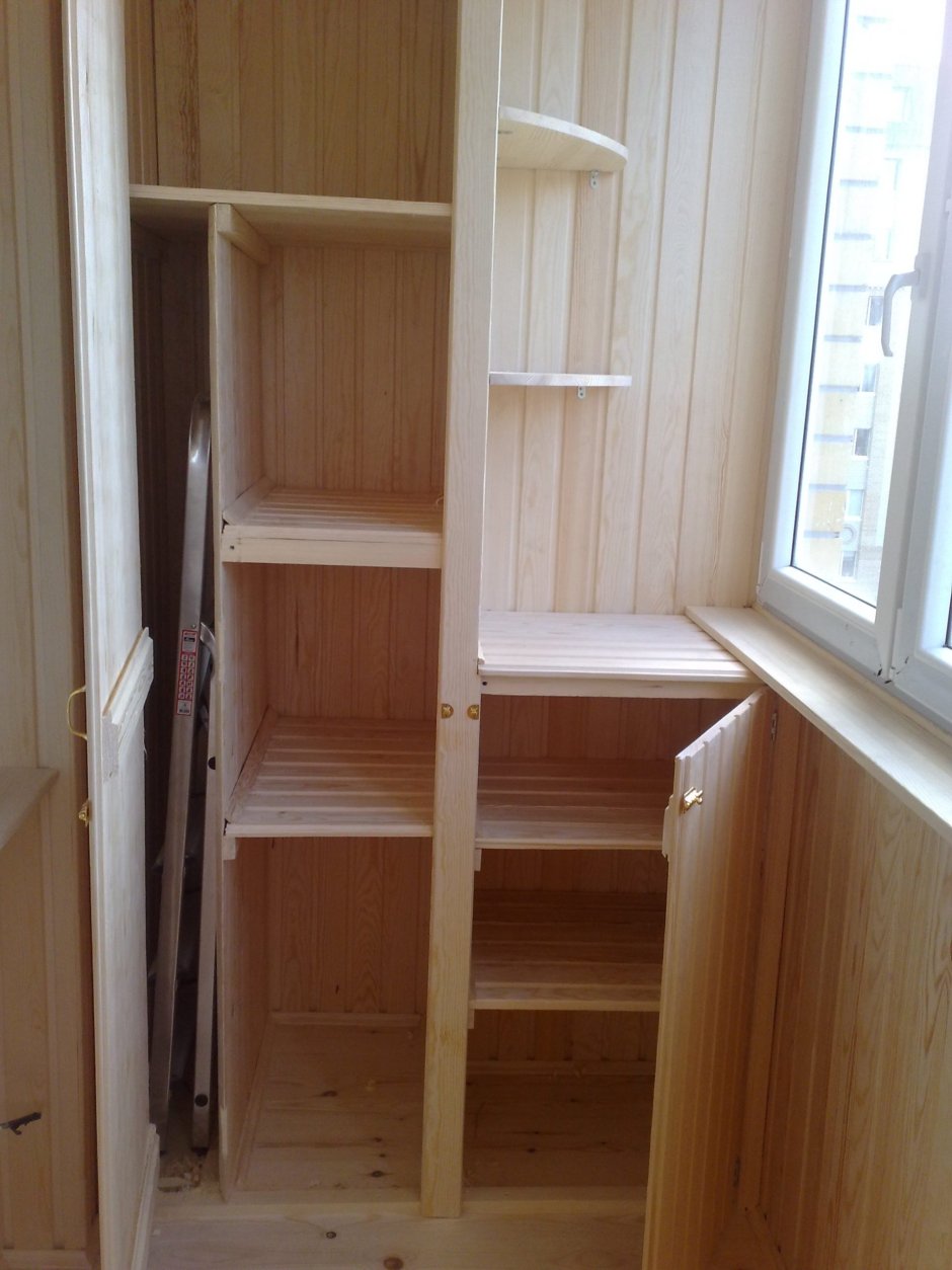 Шкаф на балкон