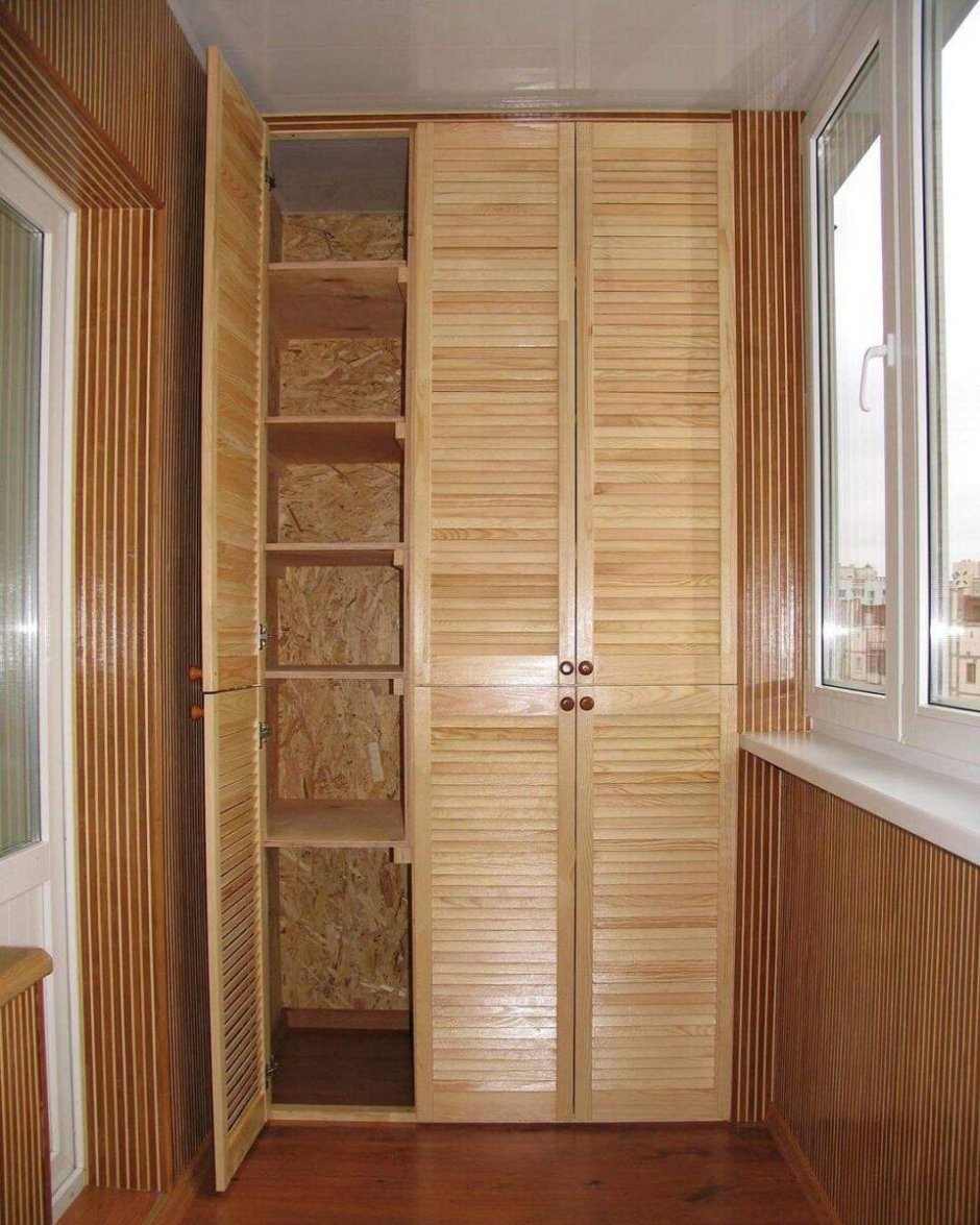 Шкаф на балкон из МДФ