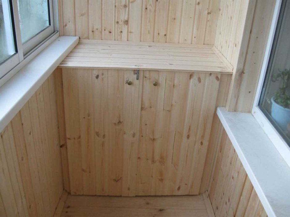 Тумба на балкон из вагонки