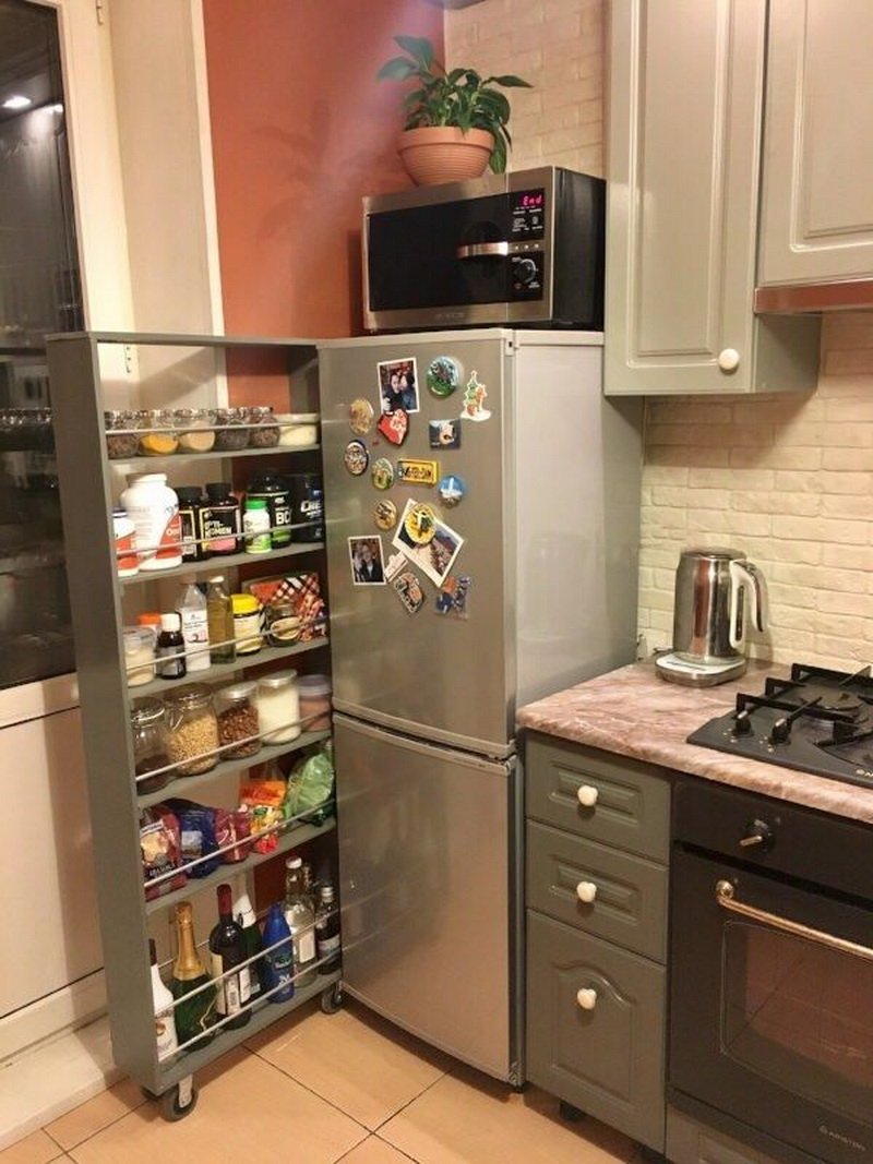 кухни пенал рядом с холодильником