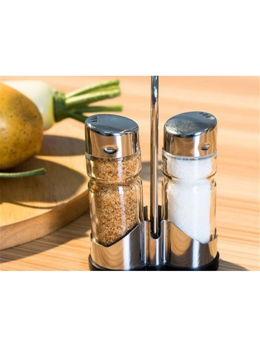 Солонка и перечница