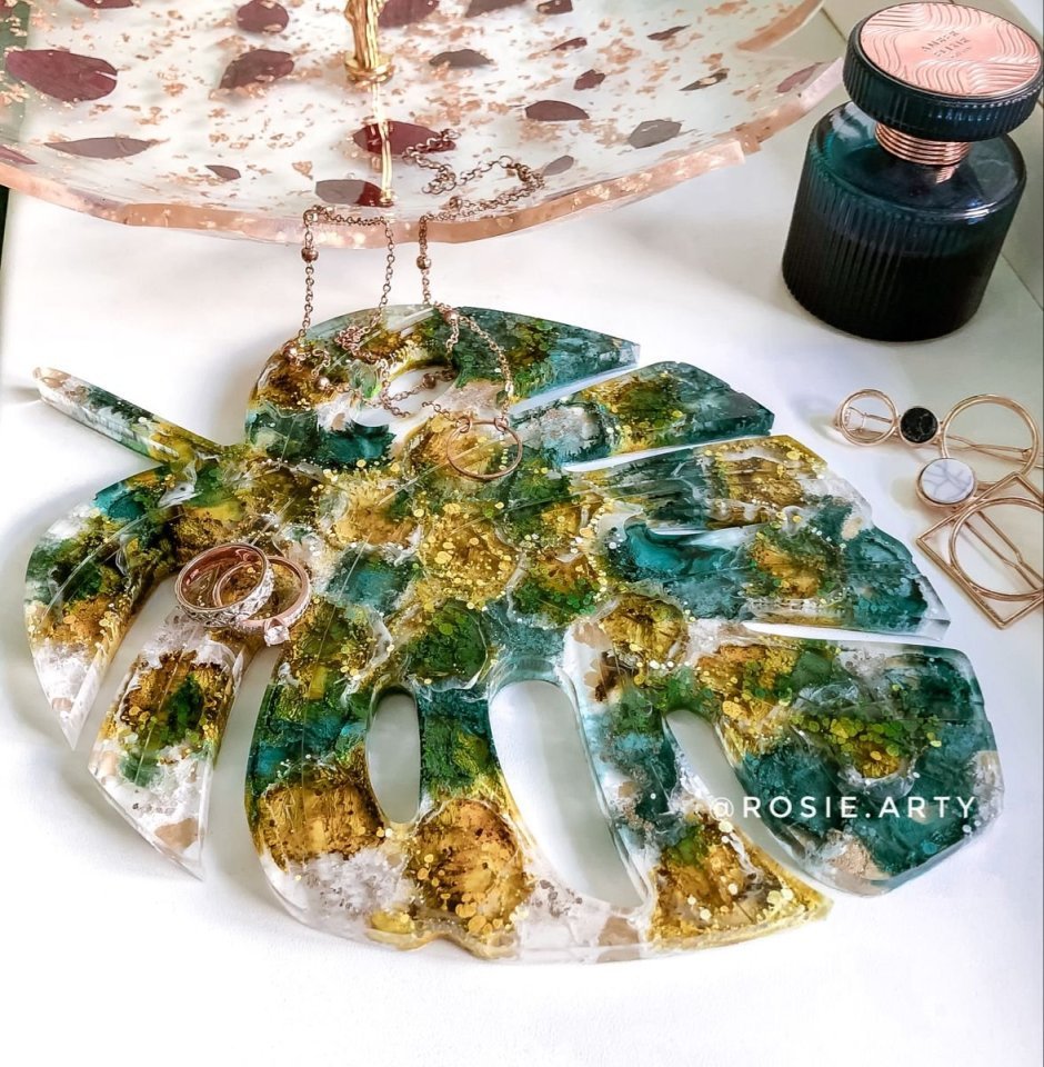 Поднос из эпоксидной смолы