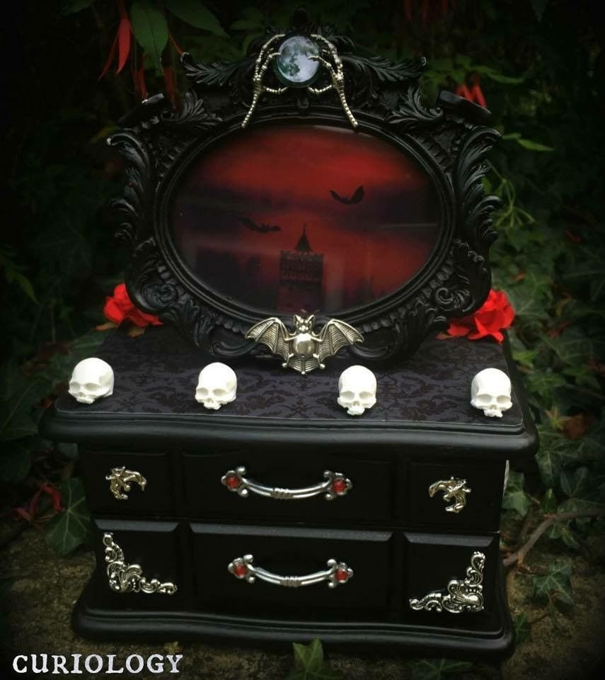 Старинный столовый прибор