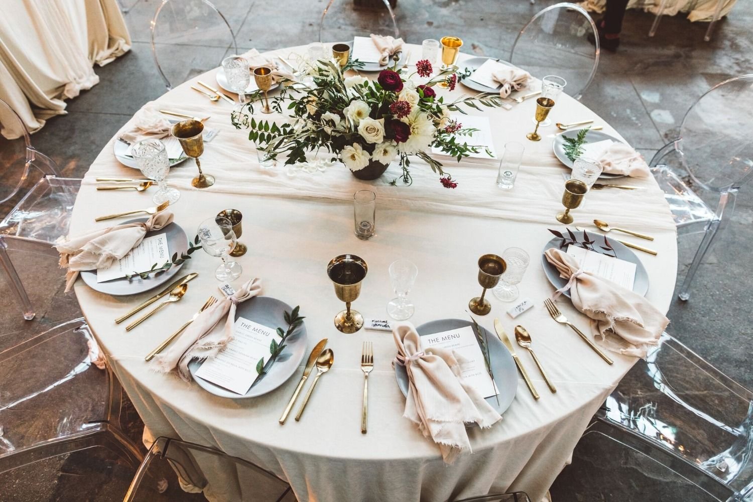 Круглые столы на свадьбе