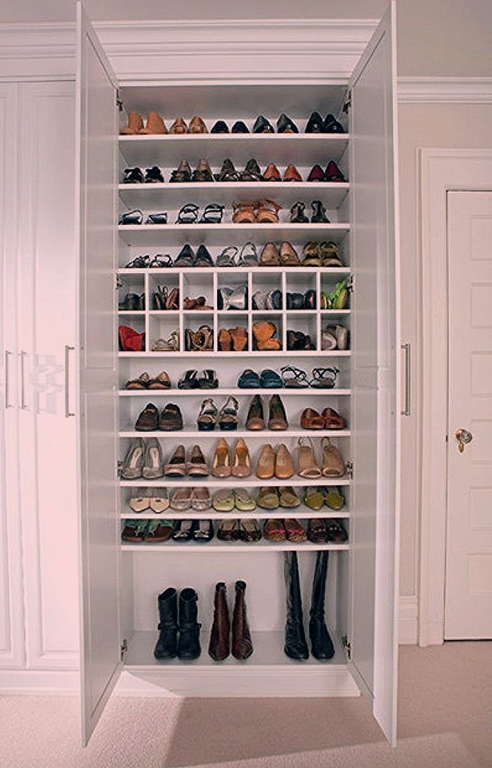 Встроенный шкаф для обуви