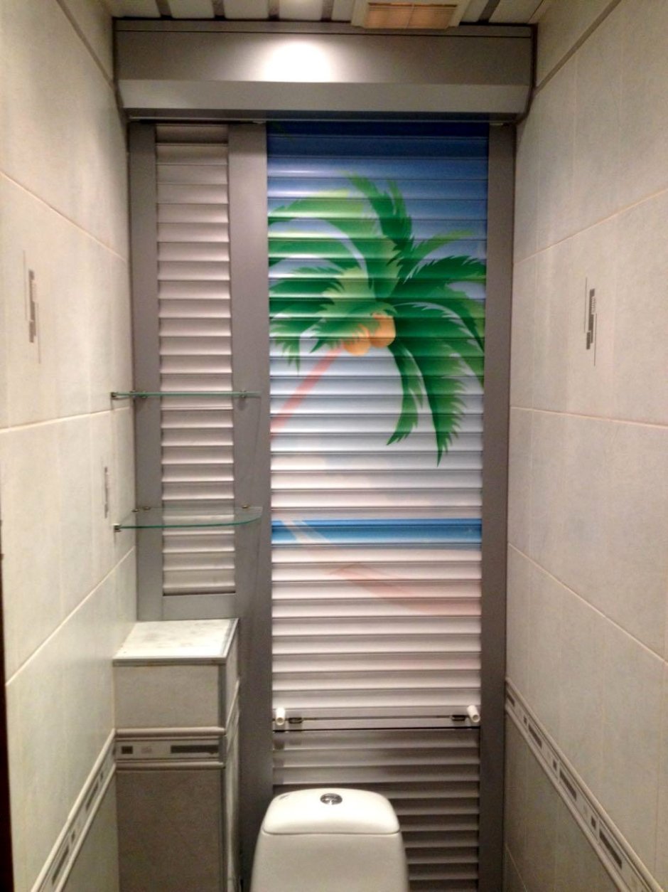 Жалюзи за унитазом