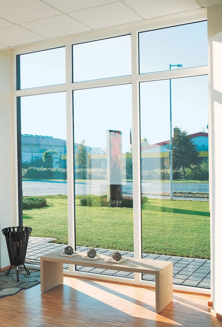 Остекление Рехау