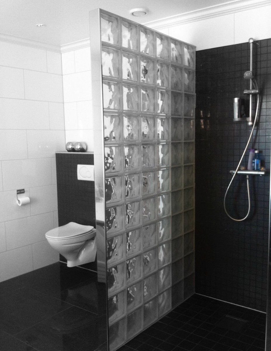 Душевая из стеклоблоков