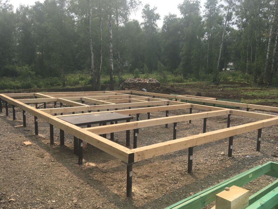 Фундамент свайно винтовой 6х5