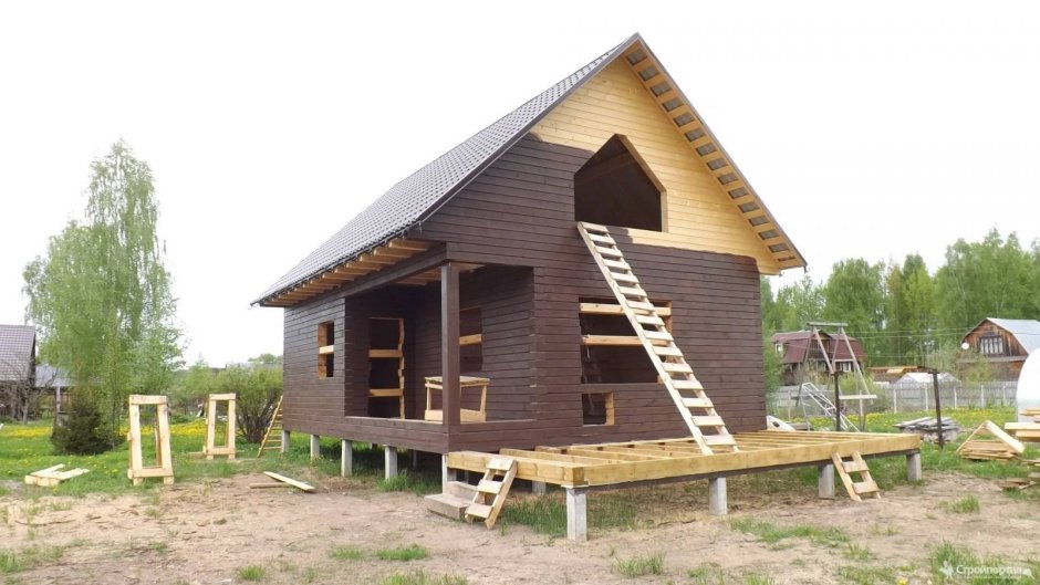 Домик на жб сваях