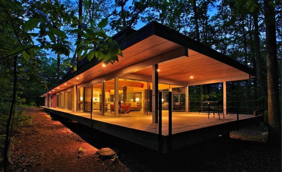 Дом с панорамными окнами