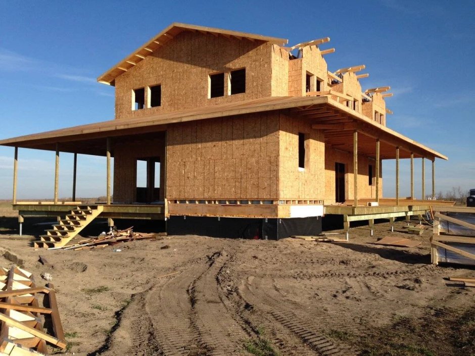 Баня из бруса 150х150 на сваях