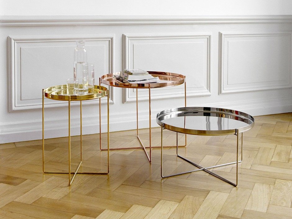 Стеклянный латунный столик