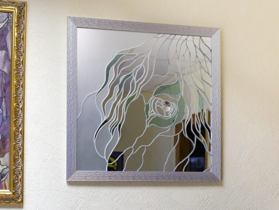 Транспарантное вырезани