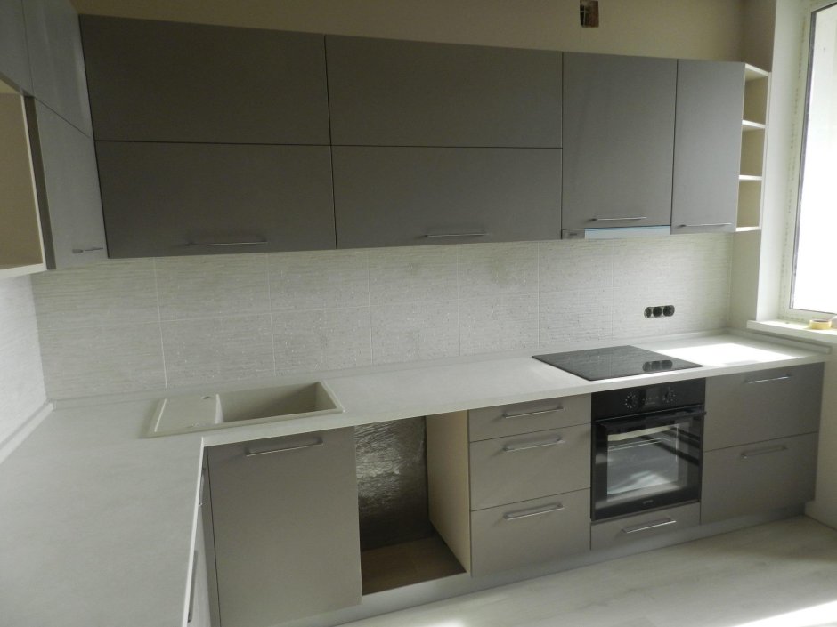 Тополь Скай кухня