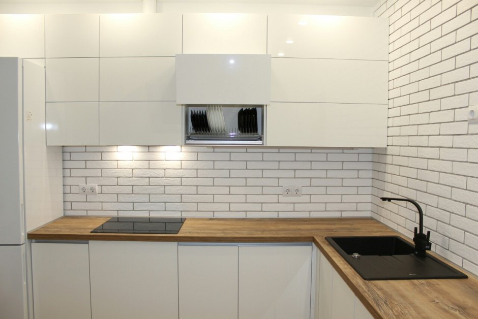 Кухни с фасадами пластик Арпа