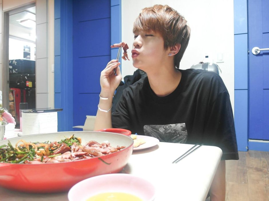 Кухня шоколад Люкс 2м БТС